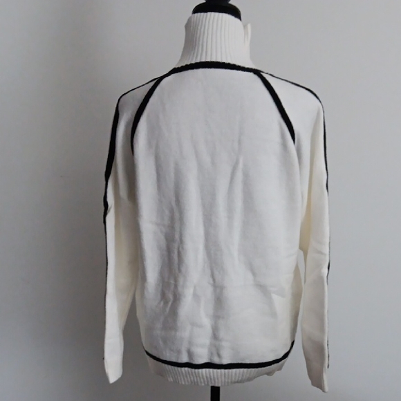 White and Black Turtleneck Sweater - Picture 7 of 7